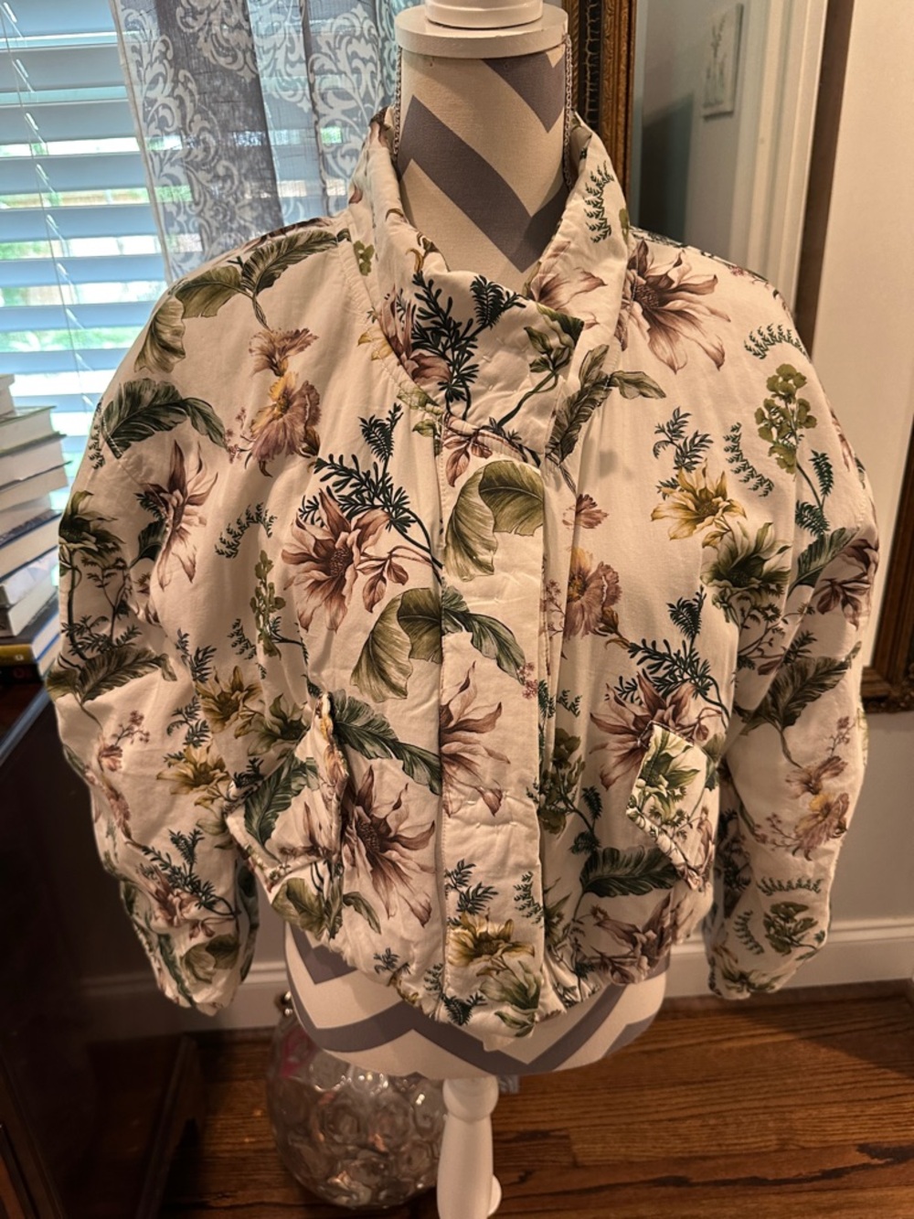 Anthropologie Floral Quilted Puff Jacket - White with Green & Brown medium NWOT